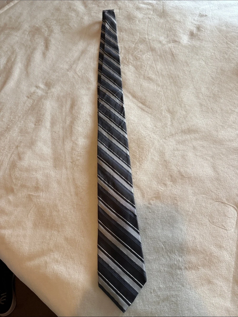 Men's varied color Necktie Set - Three Pack